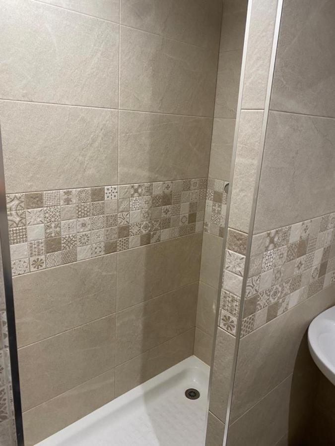Апартаменты Karola Cosy Бенидорм Экстерьер фото